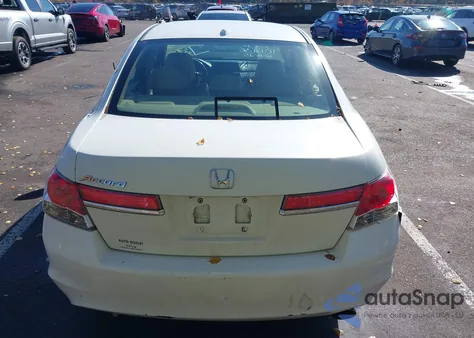 2011 Honda Accord 2.4 Ex-L from USA, damaged, VIN 1HGCP2F83BA078823